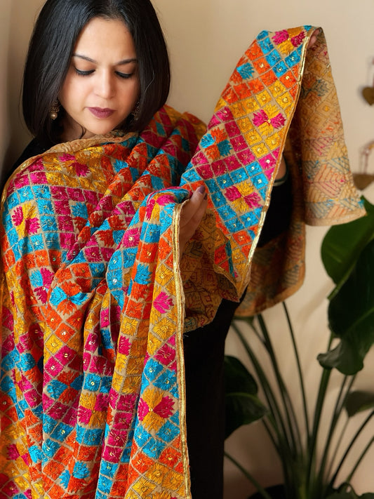 Handmade Bagh Phulkari Dupatta in Cotton