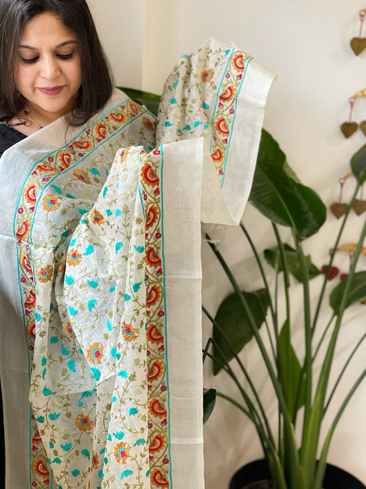 Tussar Silk dupatta with Thread Jaal Embroidery