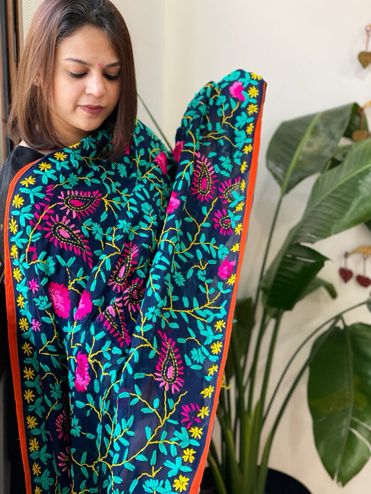 Navy Georgette dupatta with Woolen Thread Handwork