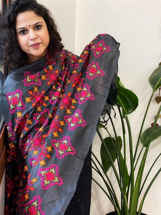 Black Tussar Silk dupatta with Thread Jaal Embroidery