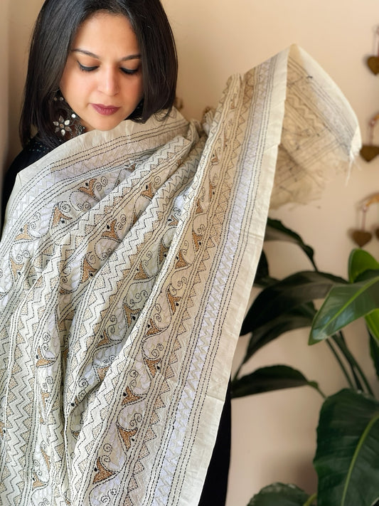 White Handmade Kantha Dupatta in Silk