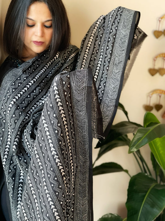 Black Handmade Kantha Dupatta in Silk