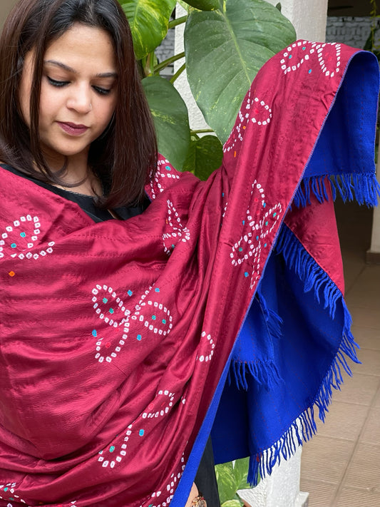 Maroon Handwoven Woollen Shawl with Handmade Bandhani and Kantha in Pure Silk
