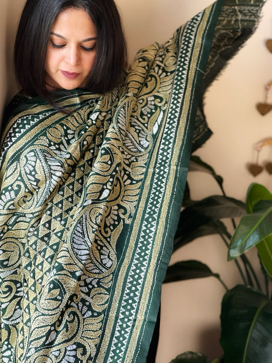 Green Handmade Nakshi Kantha Dupatta in Pure Silk