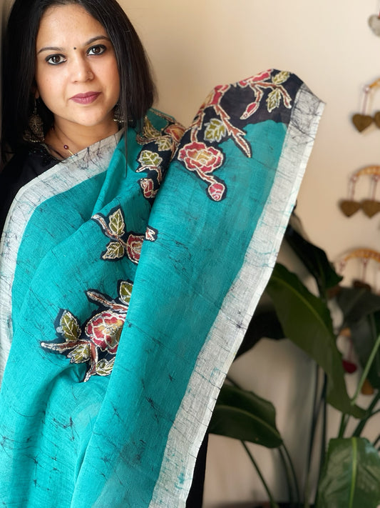 Handpainted Dupatta with Kantha Stitch Handwork in Pure Linen