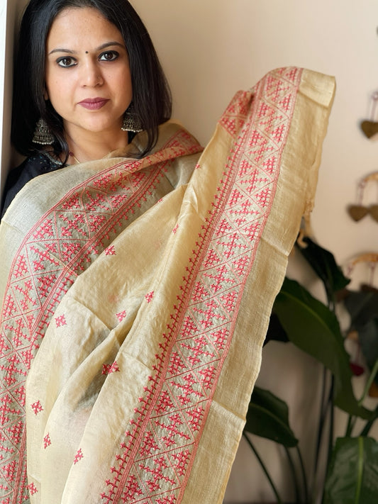 Tussar Silk Dupatta with thread embroidery