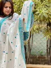 Cream Designer Phulkari Dupatta in Tissue