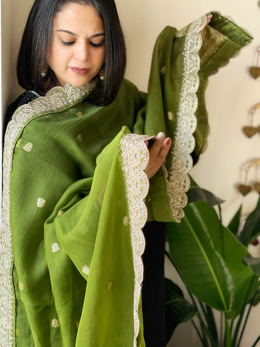 Mehendi Green Organza dupatta with Sona Rupa Zari Weaving