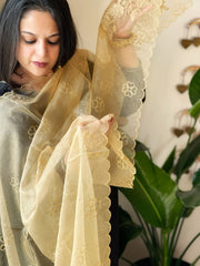 Gold Organza dupatta with Applique Work