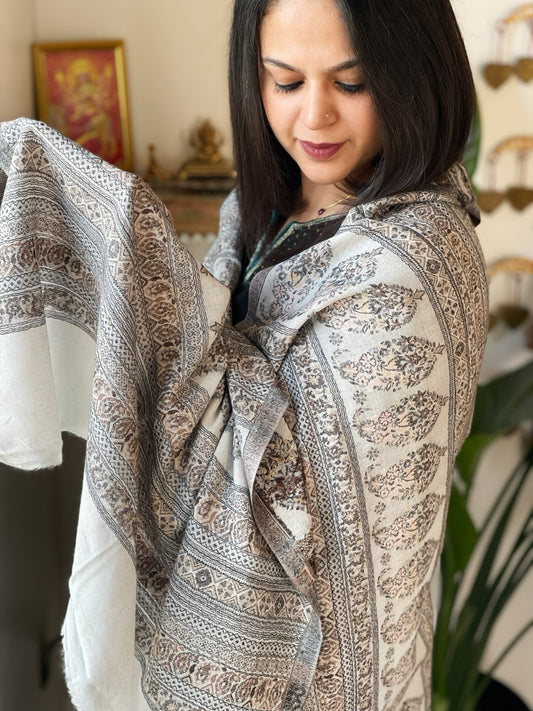 Lite Grey Woven Kaani Jaal Pashmina Stole