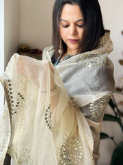 Cream Organza Dupatta with Foil Mirror Work