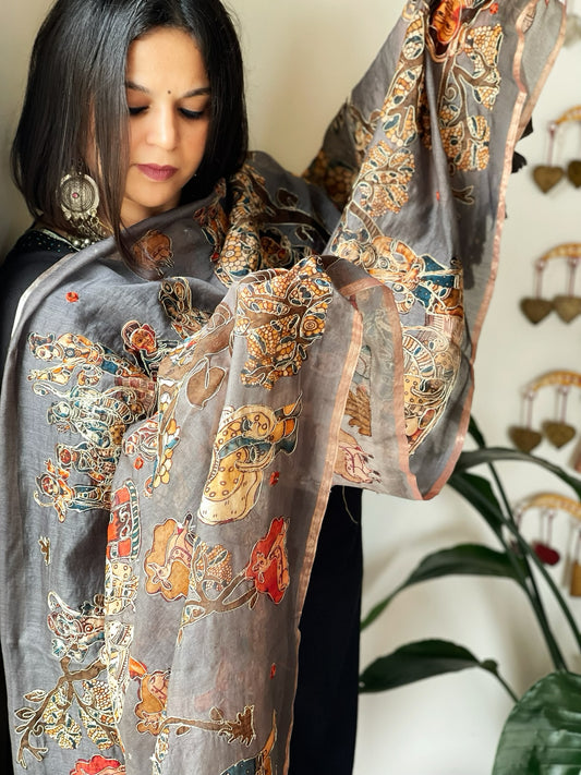 Grey Printed Kalamkari Dupatta in Chanderi Silk with Thread and Real Mirror Embroidery