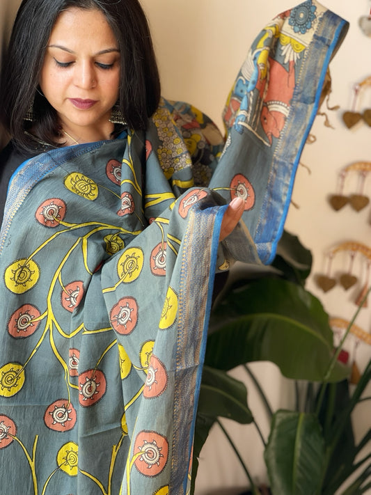 Grey Handpainted Kalamkari Dupatta in Cotton