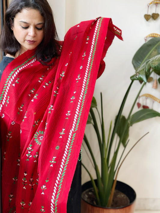 Red Handmade Kantha Dupatta in Pure Cotton