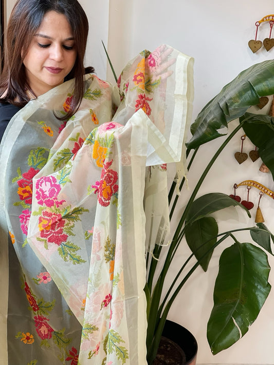 Lime Yellow Organza Dupatta with cross-stitch embroidery