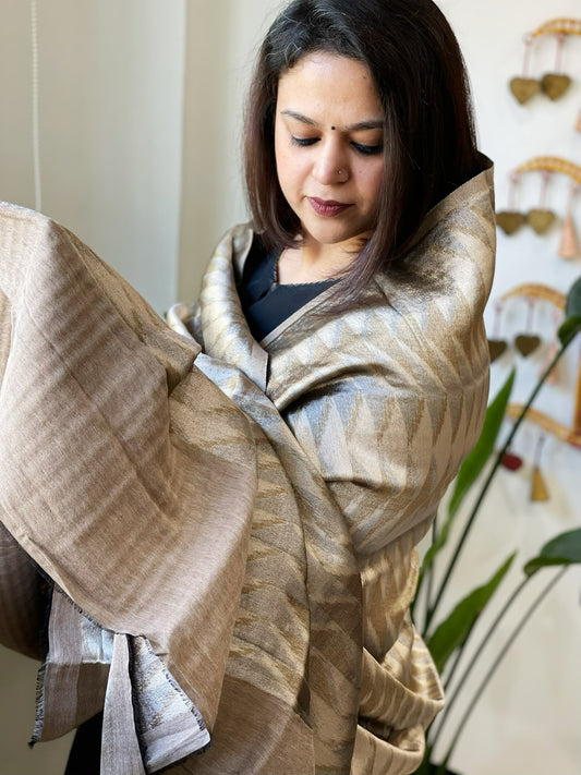 Toosh Zari Reversible Woollen Shawl