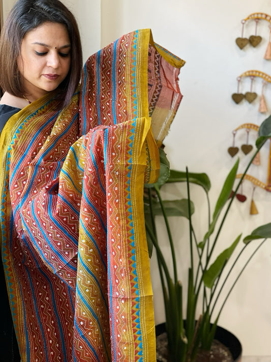 Red, Green Handmade Kantha Dupatta in Silk