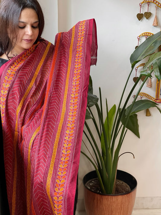 Red Handmade Kantha Dupatta in Silk
