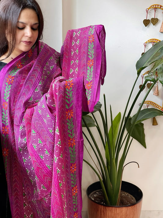 Rani Handmade Kantha Dupatta in Silk