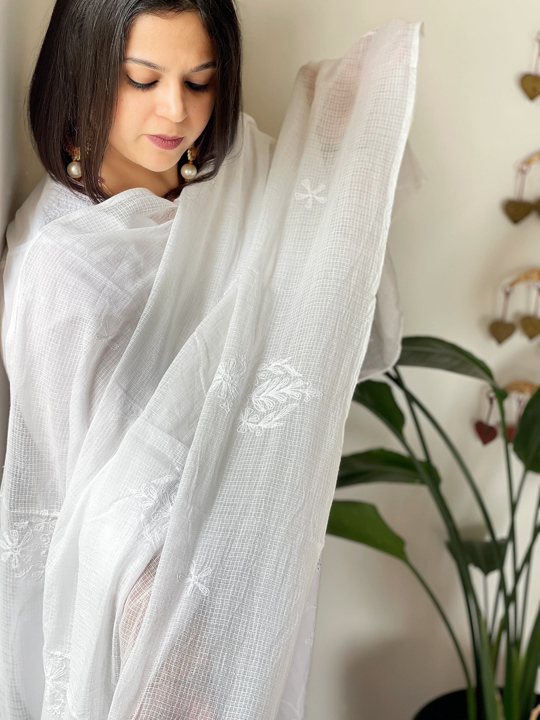 Kota Cotton Dupatta with Tepchi Handwork