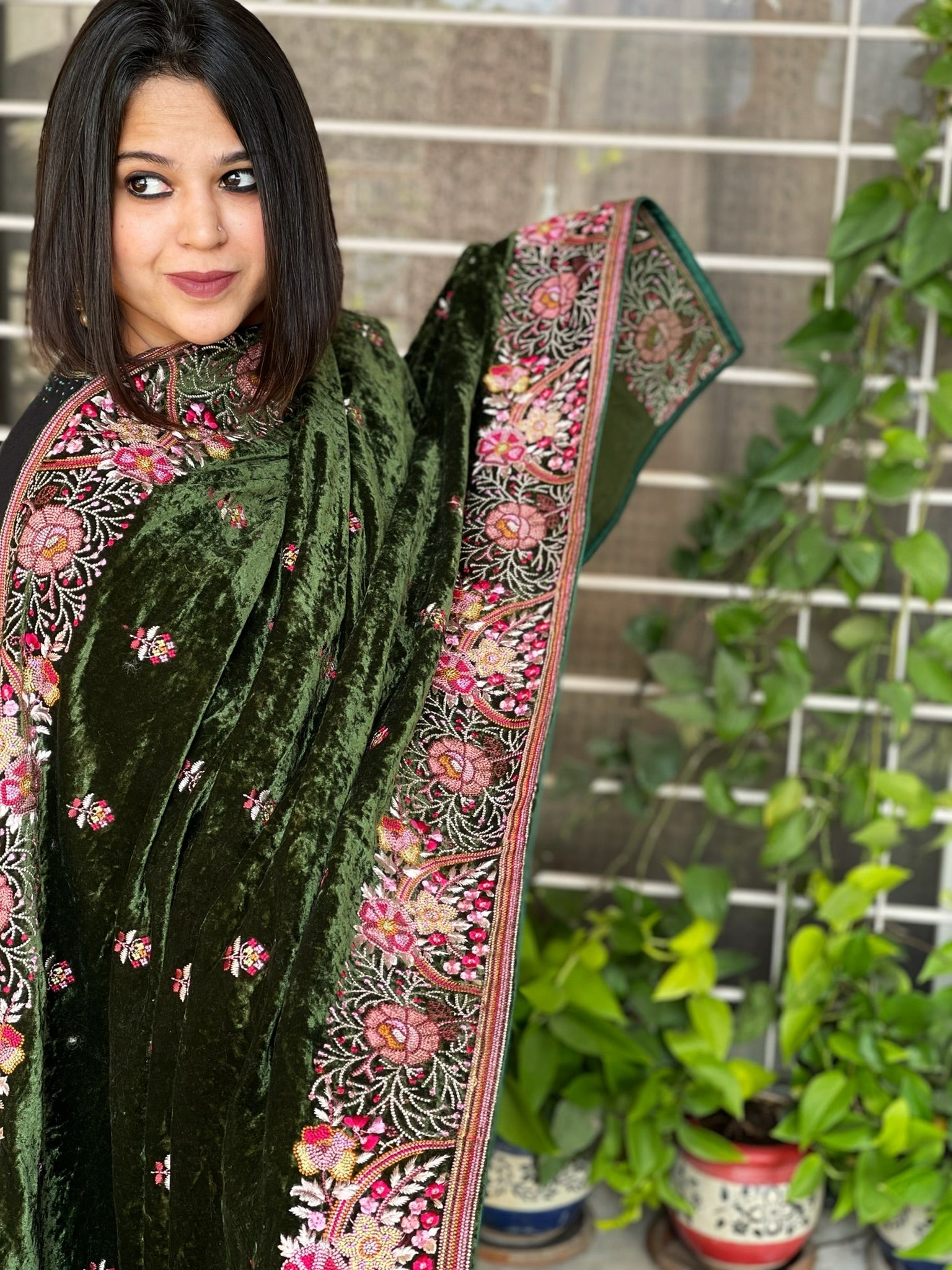 Mehendi Green Velvet Dupatta with Thread Embroidery