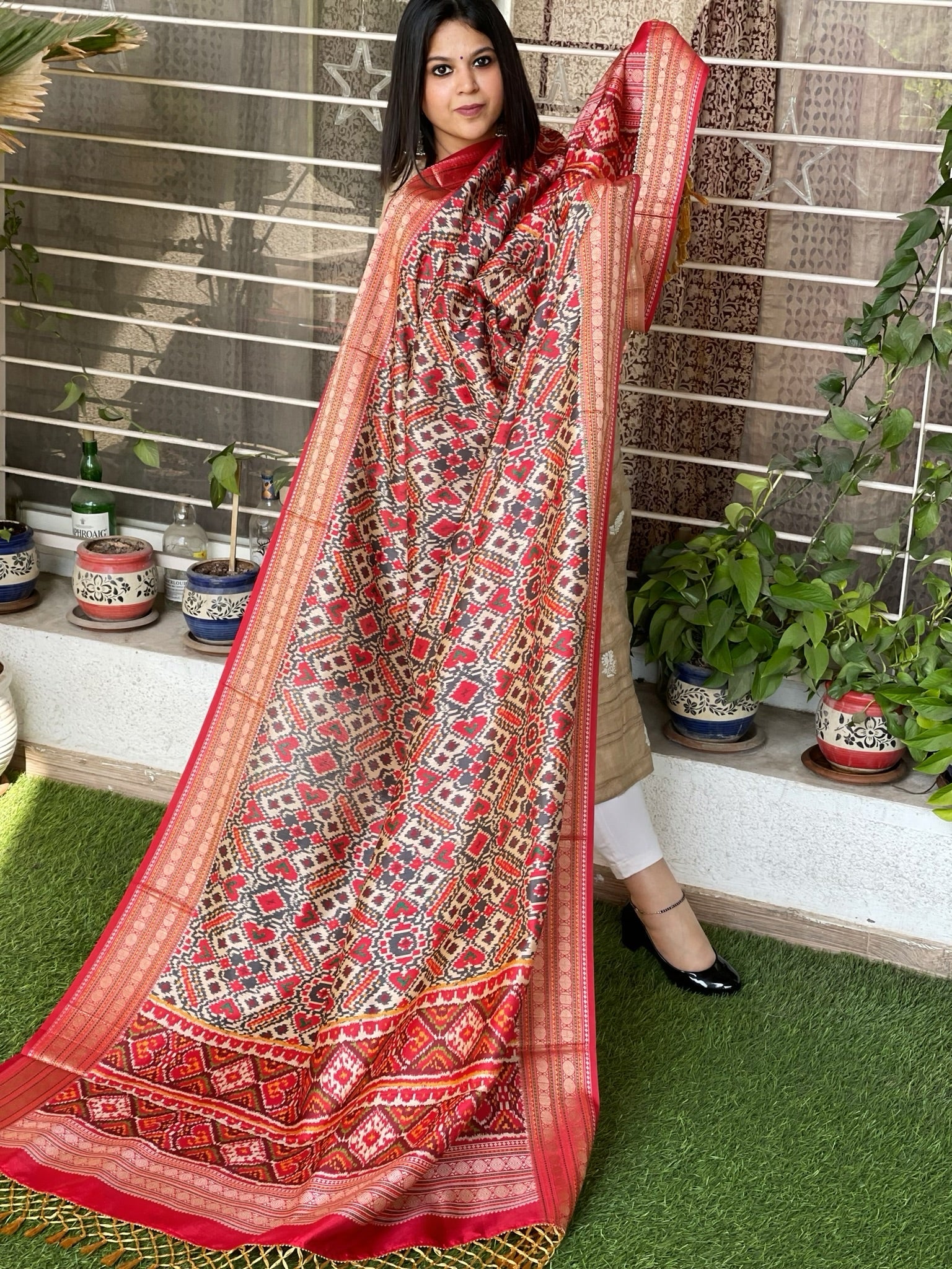 Printed Patola Dupatta in Fine Art Silk