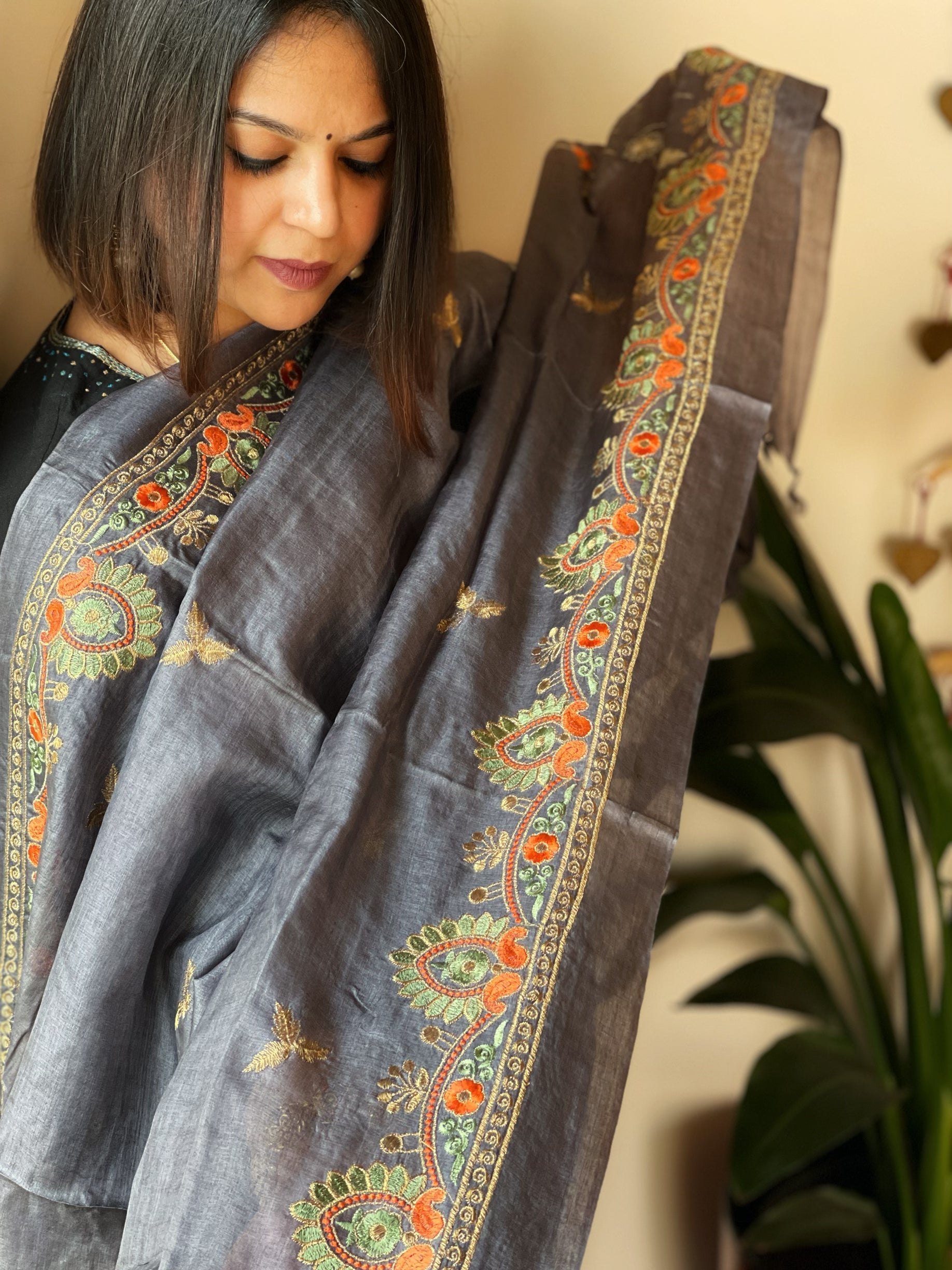 Tussar Silk Dupatta with Thread Embroidery