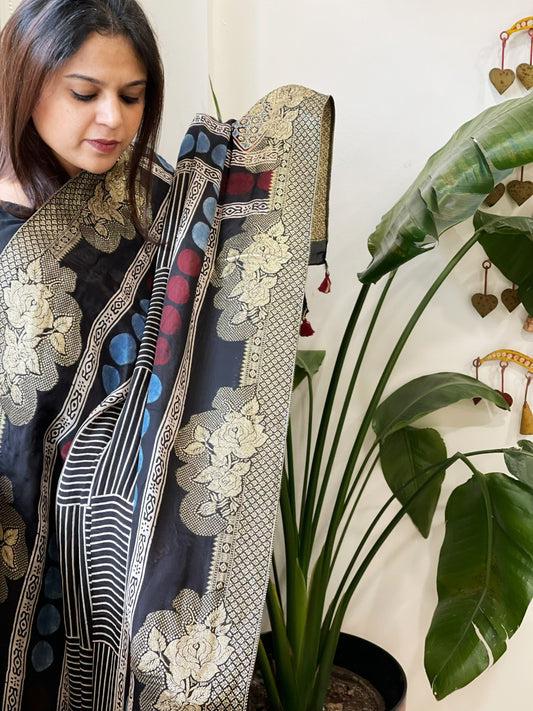Ajrakh Handblock Printed Organza Crepe Dupatta with Banarasi Border - Masakalee