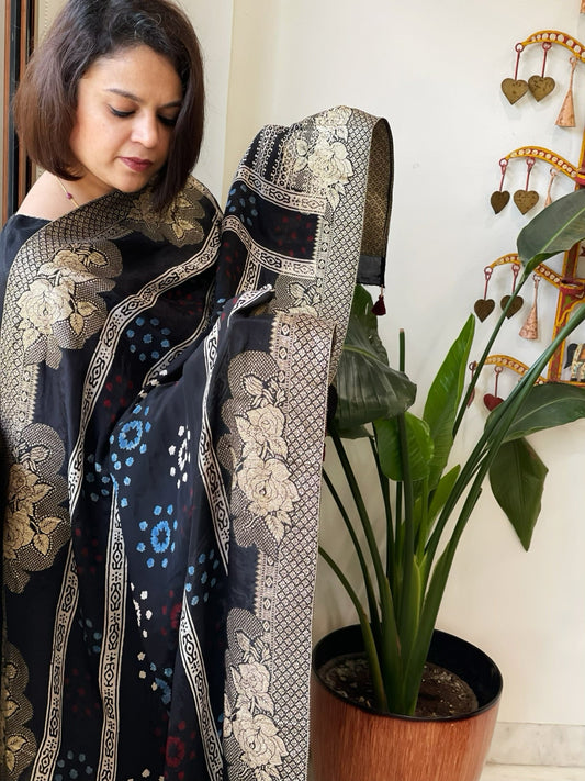 Ajrakh Handblock Printed Organza Crepe Dupatta with Banarasi Border - Masakalee