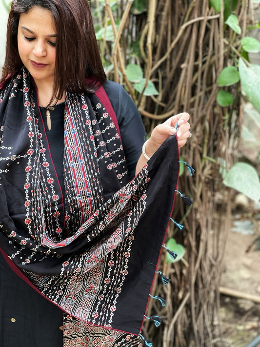 Ajrakh Handblock Printed Silk - Woollen Stole - Masakalee
