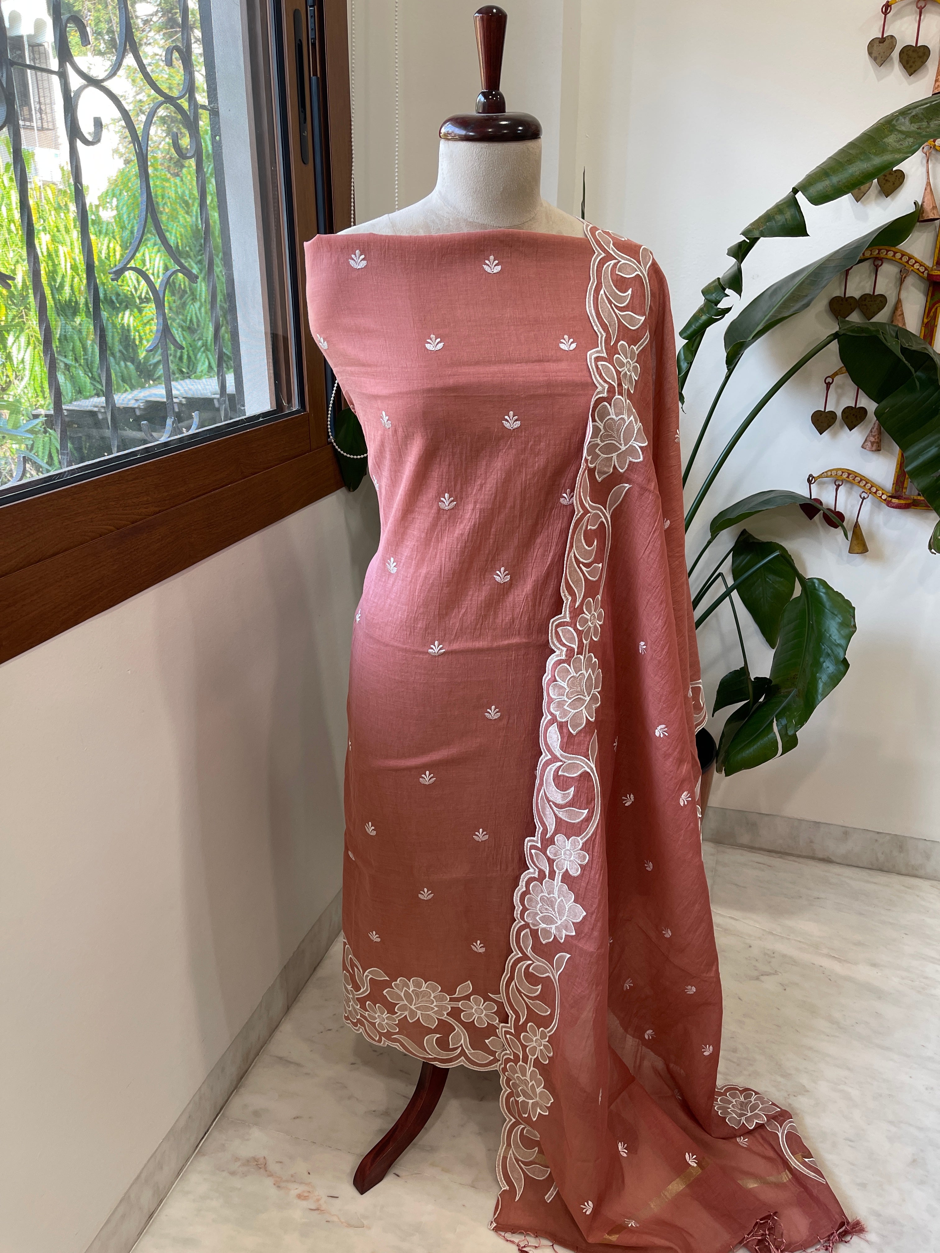 Antique Rose Applique Suit Set in Mul Chanderi - Masakalee
