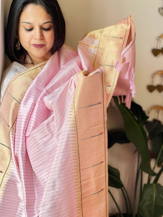 Baby Pink Handwoven Paithani Dupatta in Pure Silk - Masakalee