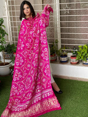 Bandhani Dupatta with Gotapatti Handwork with Zari Pallu in Pure Silk - Masakalee