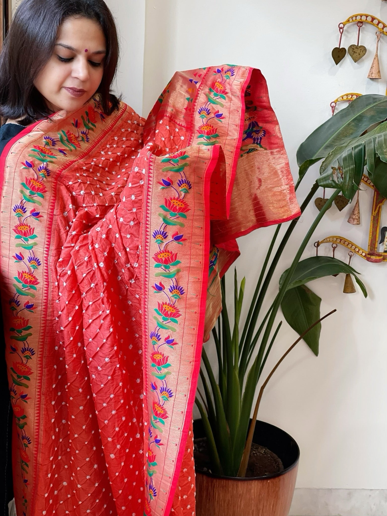 Bandhani with Woven Paithani Dupatta in Fine Blended Silk - Masakalee