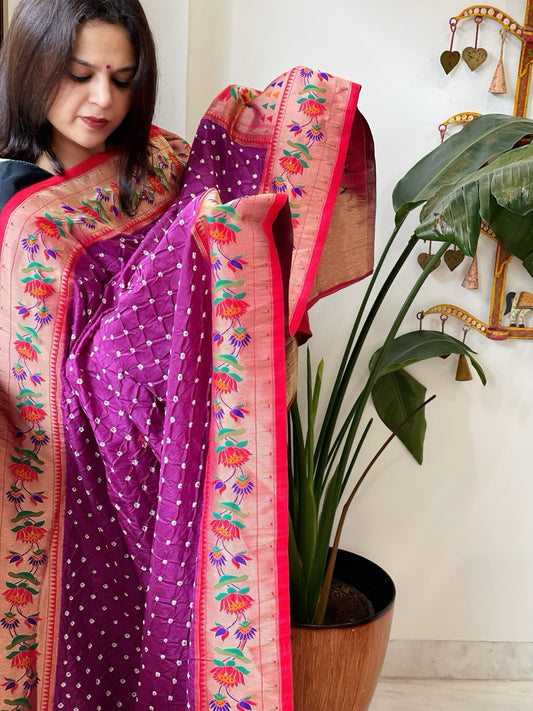 Bandhani with Woven Paithani Dupatta in Fine Blended Silk - Masakalee