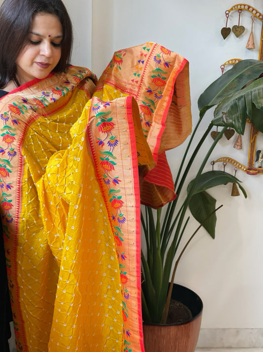 Bandhani with Woven Paithani Dupatta in Fine Blended Silk - Masakalee