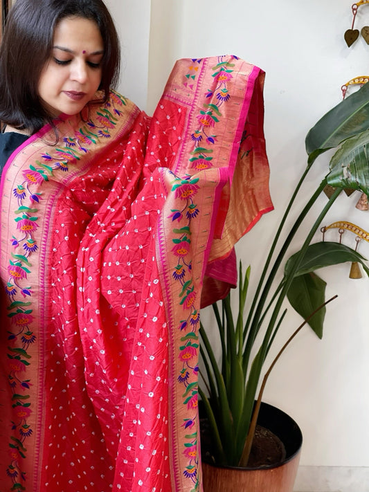 Bandhani with Woven Paithani Dupatta in Fine Blended Silk - Masakalee