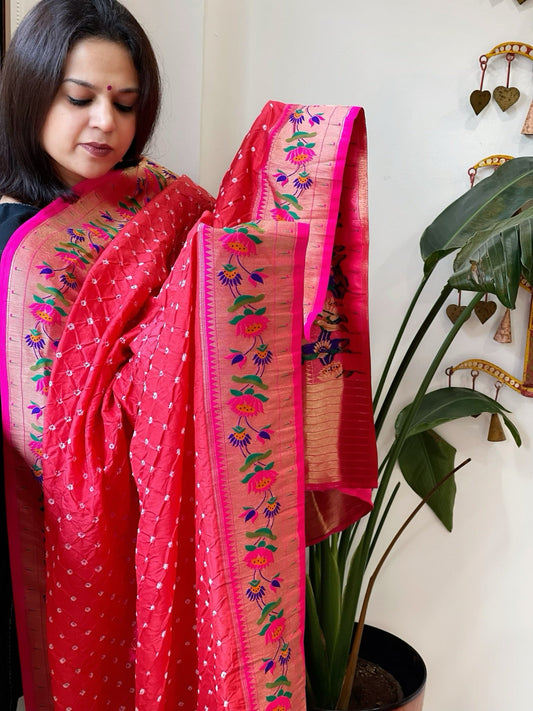 Bandhani with Woven Paithani Dupatta in Fine Blended Silk - Masakalee