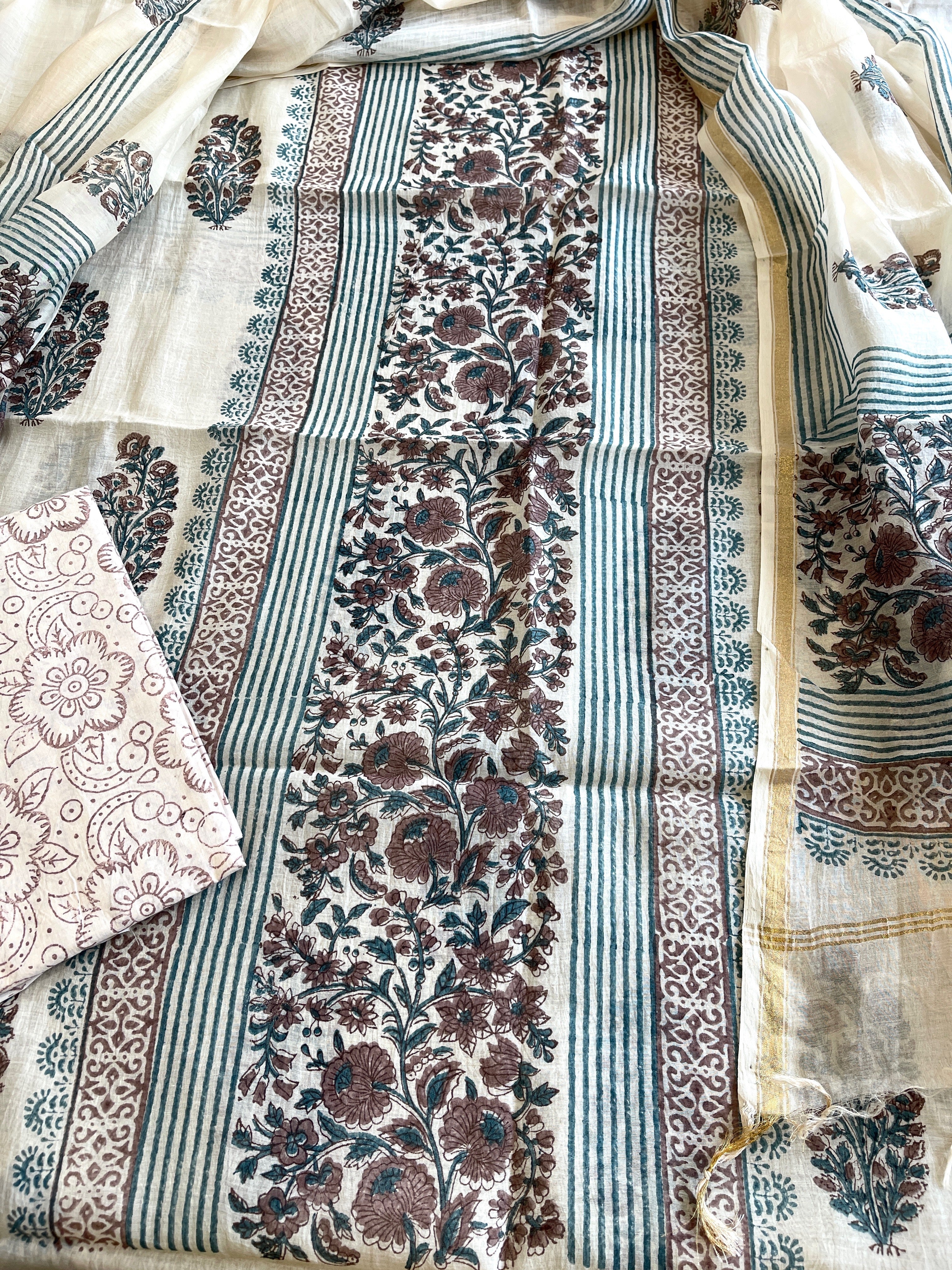 Beige Handblock Printed Suit Set in Mul Cotton - Masakalee