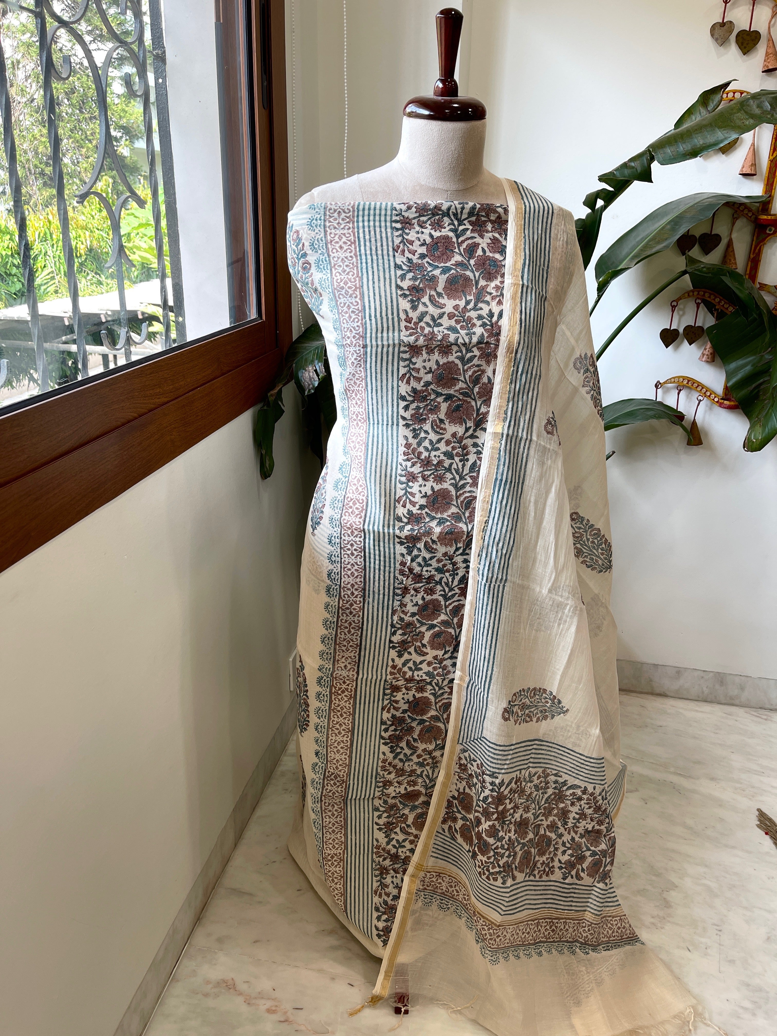 Beige Handblock Printed Suit Set in Mul Cotton - Masakalee
