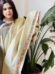 Beige Kota Cotton Dupatta with Kantha Hand Embroidery - Masakalee