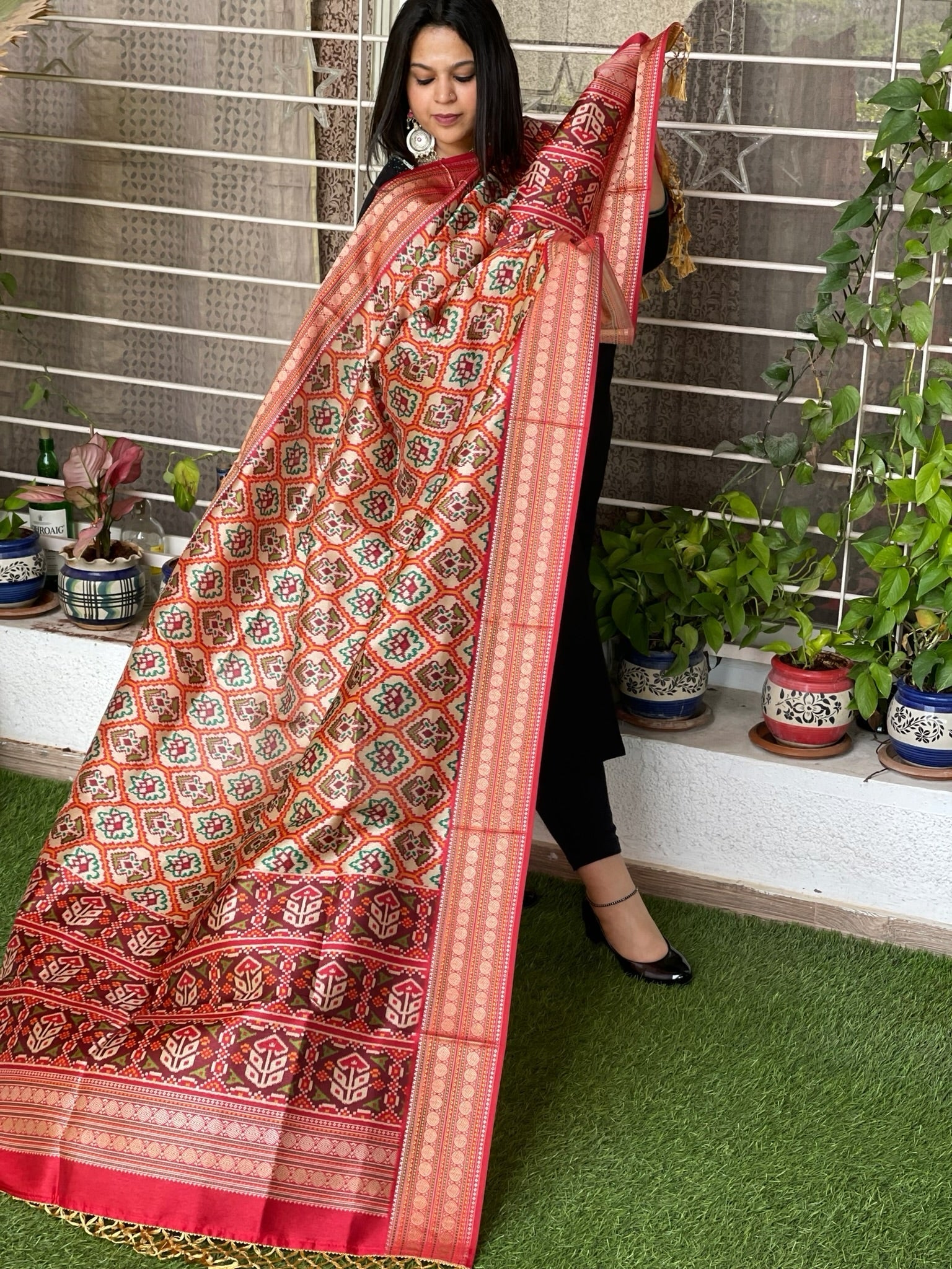 Beige Printed Patola Dupatta in Fine Art Silk - Masakalee