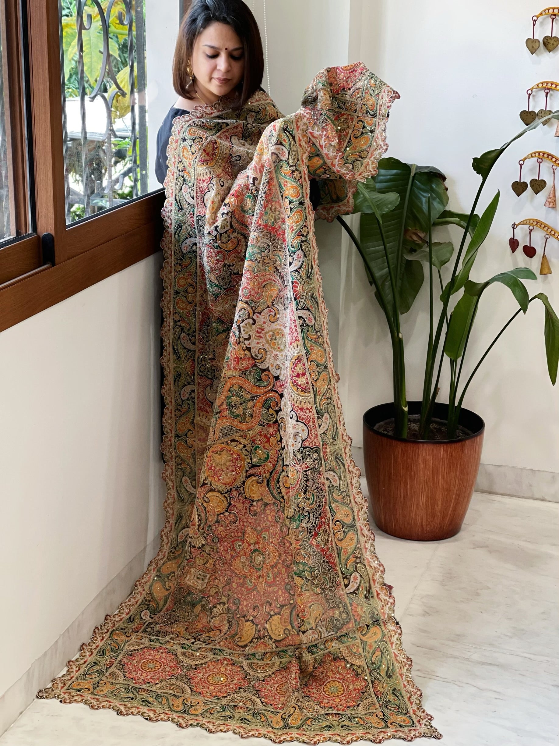 Black Chinon Dupatta with Aari Embroidery - Masakalee