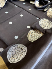 Black Designer Banarasi Suit Set in Pure Silk - Masakalee