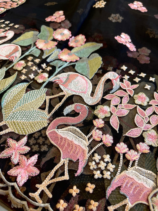 Black Dupatta Set (Kurta+Dupatta) with Thread Embroidery in Pure Organza - Masakalee