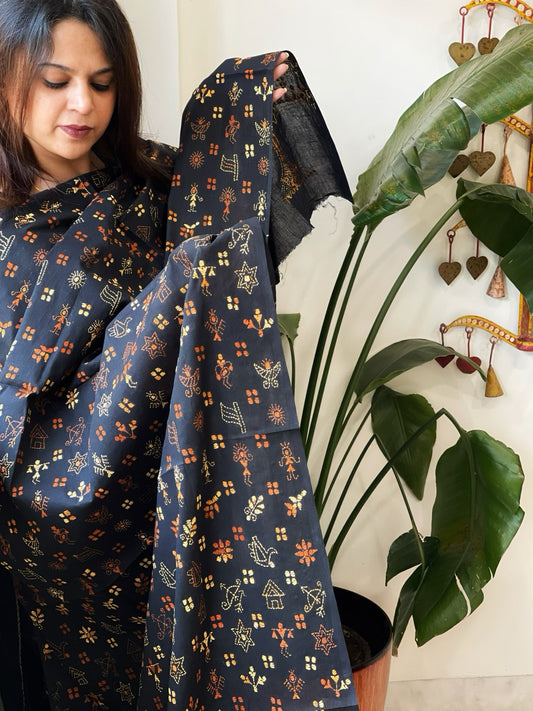 Black Handmade Kantha Dupatta in Pure Cotton - Masakalee
