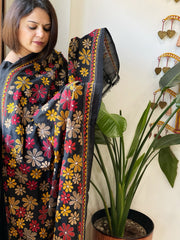 Black Handmade Kantha Dupatta in Silk - Masakalee
