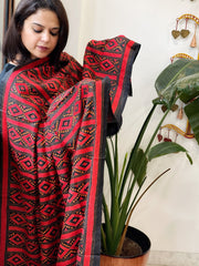 Black Handmade Nakshi Kantha Dupatta in Pure Silk - Masakalee