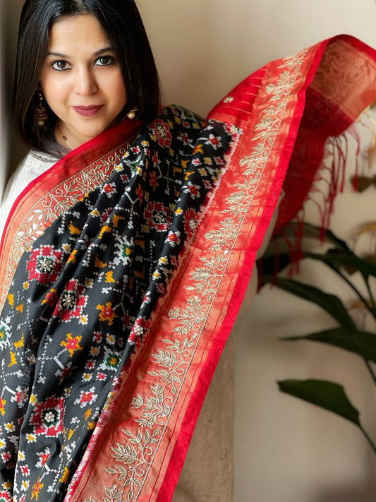 Black Handwoven Ikat Patola with Gotapatti & Pearl Handwork dupatta in Pure Silk - Masakalee