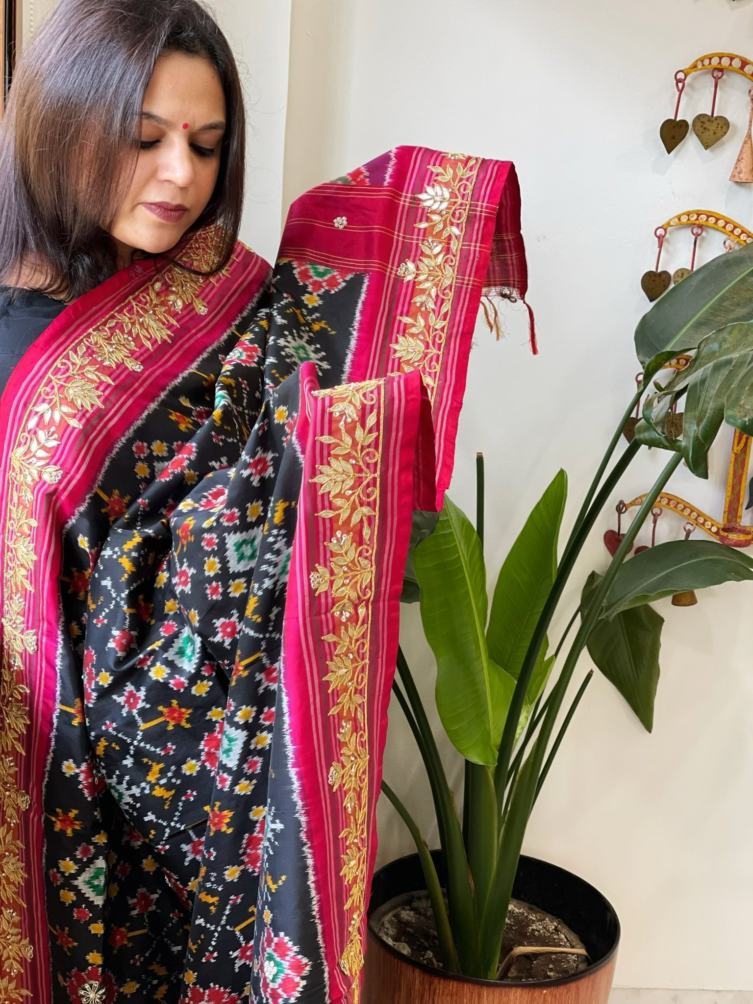 Black Handwoven Ikat Patola with Gotapatti & Pearl Handwork dupatta in Pure Silk - Masakalee